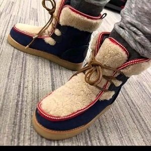 Meet your Posher, Aundrell